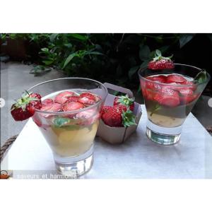 Cocktail thé au jasmin, fraise, basilic - recette thé