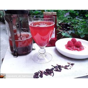 Cocktail rooïbos framboise hibiscus