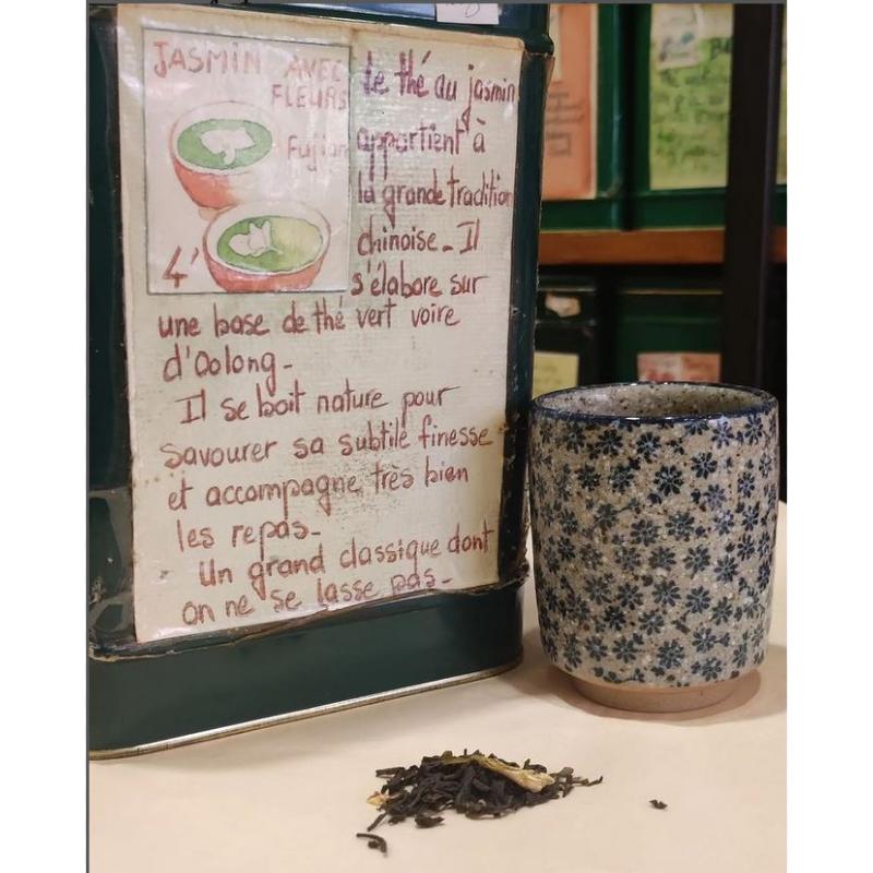 Thé vert parfumé Jasmin avec fleurs Sachet 100 grammes