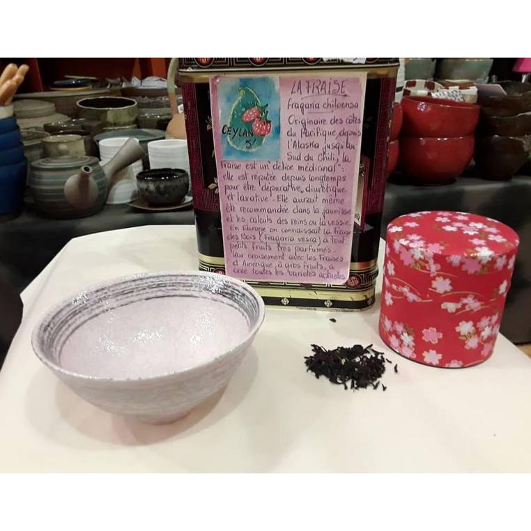 Thé noir parfumé Fraise Sachet 100 grammes