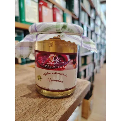 La gelée artisanale Pappy Jam Verveine est très parfumée, rappellera beaucoup la tisane de votre grand-mère et ravivera des souvenirs d'enfance.