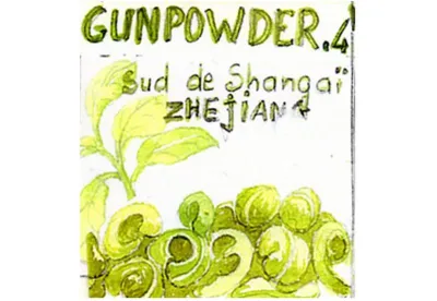 Thé vert Gunpowder de Chine, aux feuilles roulées en perles. Goût végétal et légèrement fumé, idéal pour le thé à la menthe traditionnel.