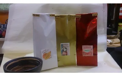 L'assortiment de thé "Envie de chocolat", répond à l'envie de chocolat dans un corps sain et un esprit léger....Il est composé du thé Dimanche gourmand, thé noir Couleur chocolat et le thé noir Cappuccino.